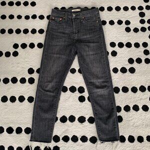 Levi's Jeans Women's 26 Black Wedgie Skinny High Rise Button Fly Raw Hem Stretch